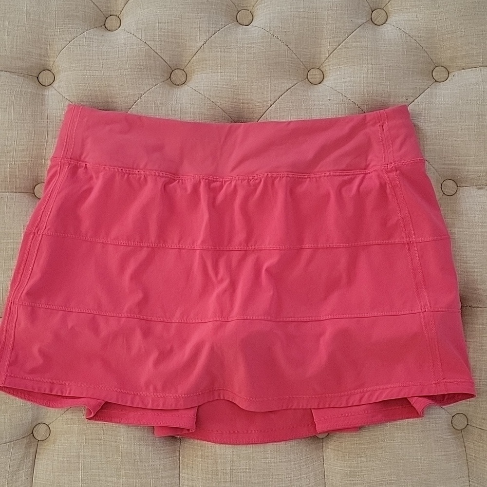 Lululemon Pace Rival 13.5" Skirt  4-way Stretch Lip gloss pink  sz 10  EUC - Picture 3 of 7